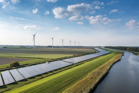 Powering Europe's competitiveness: delivering clean energy and infrastructure for growth 