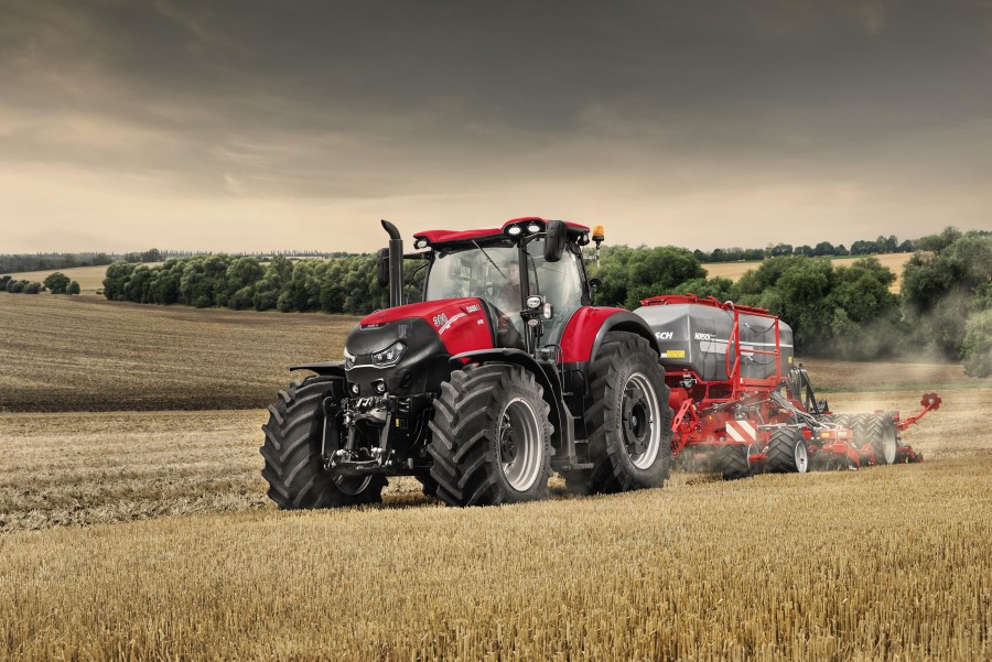Digitising European  farming equipment: The way forward for successful and sustainable farming?